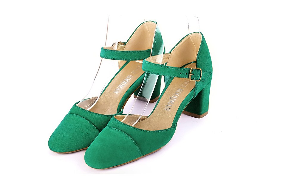 Women's emerald green open side dress shoes, with an instep strap. Round toe. Medium block heels - Front view